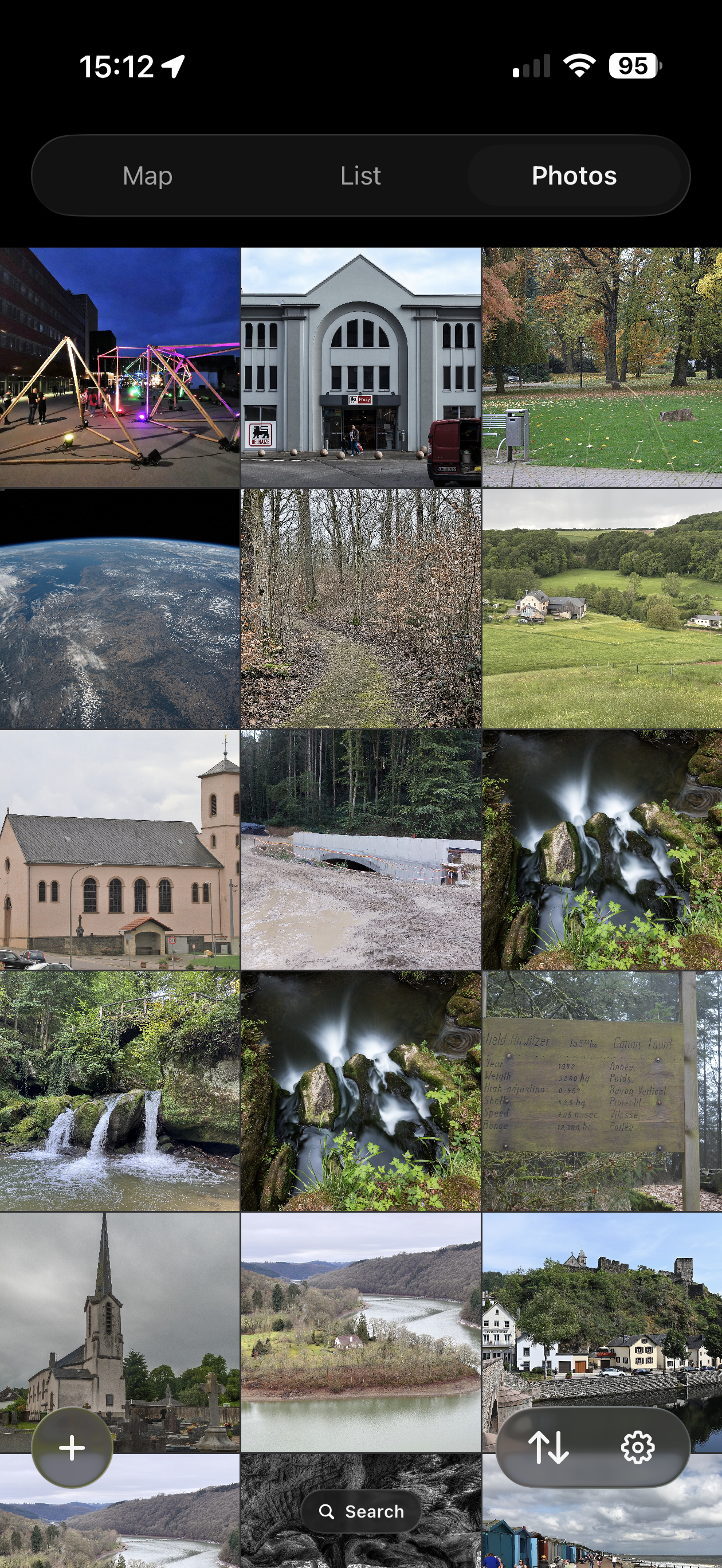 LensTrails photo grid with saved location images
